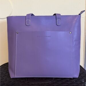 Portland Leather Medium Crossbody Tote in Lavender, LIKE NEW